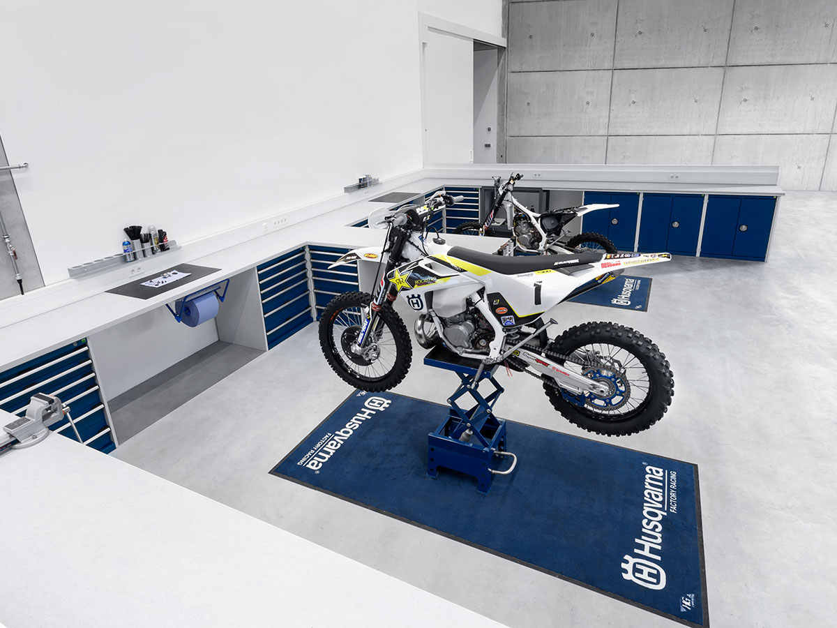 ארונות מגירות ומערכות אחסון של cubio עבור Husqvarna