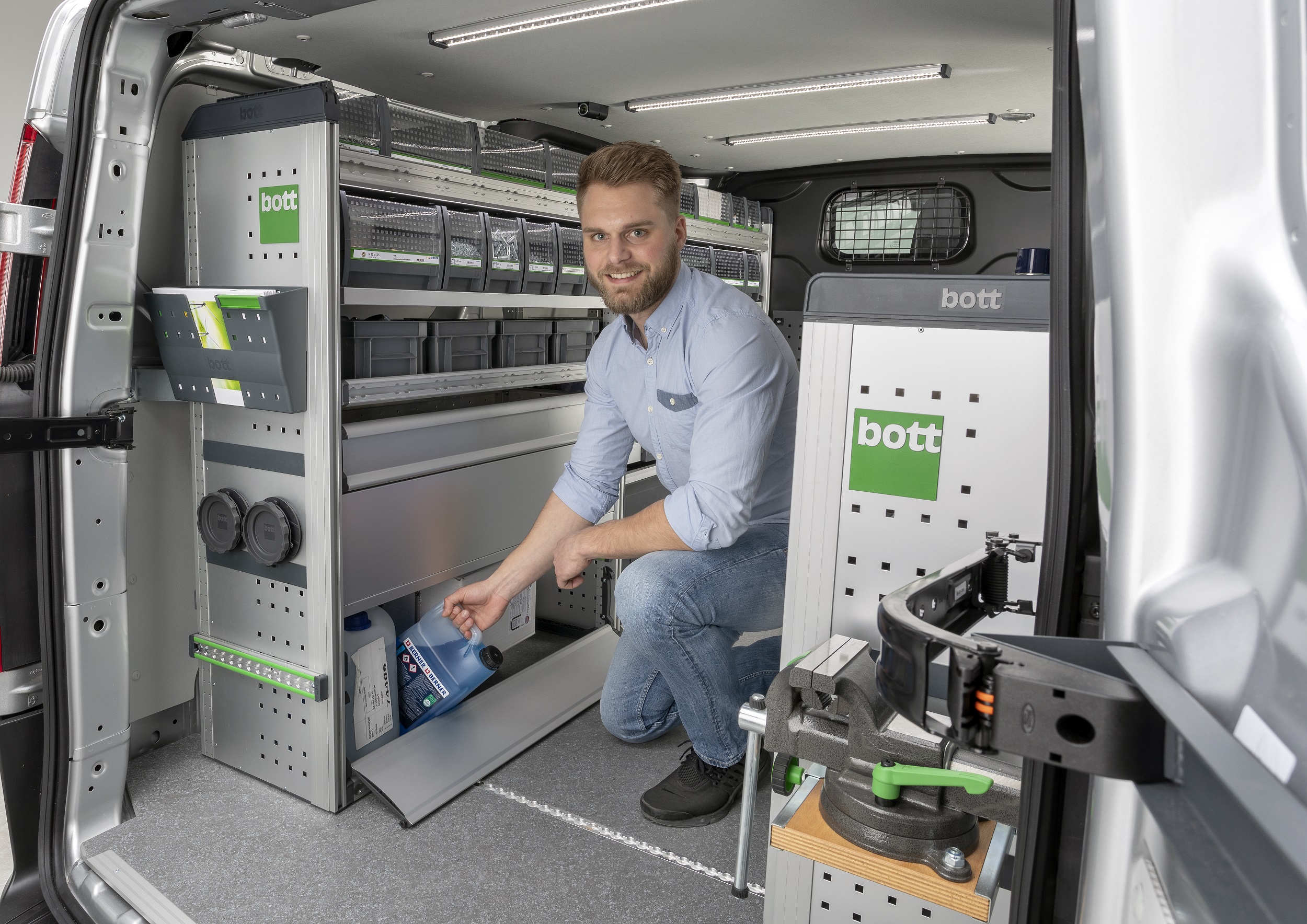 bott vario3 – ציוד לרכב עבור בעלי מלאכה